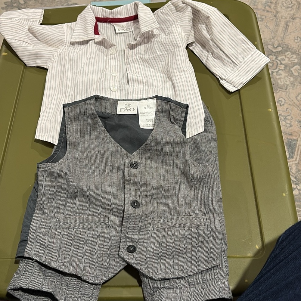 Gray Toddler Vest ,Pants and shirt  set 6 month